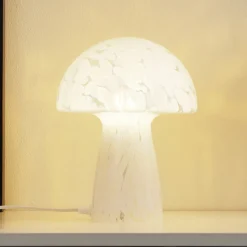 Lindby Hubi tafellamp, wit, glas, Ø 22 cm, paddestoelvorm