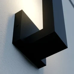 Lindby Isadore LED buiten wandlamp