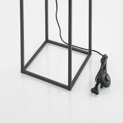 Lindby Jordana vloerlamp, frame, zwart, 1-lamp.