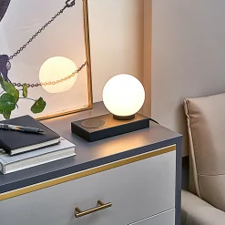 Lindby Junis tafellamp, zwart, oplaadfunctie