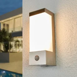 Lindby LED buiten wandlamp Severina, 25 cm, sensor, staal