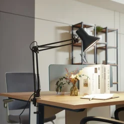 Lindby LED klemlamp Undra, zwart, metaal, verstelbaar