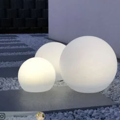 Lindby LED lamp op zonne-energie Lago, set van 3, bollen, grondpin, wit