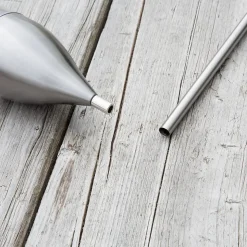 Lindby LED lamp op zonne-energie Jari, hoogte 122 cm, roestvrij staal, helder