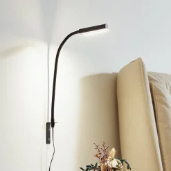 Lindby LED leeslamp Flexola, zwart, hoekig, stekker