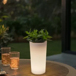 Lindby LED oplaadbare bloemenvaas Florista, RGB, IP54, Ø 12cm, wit