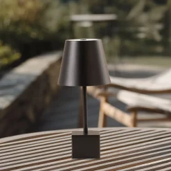 Lindby LED oplaadbare tafellamp Janea CUBE, zwart, metaal