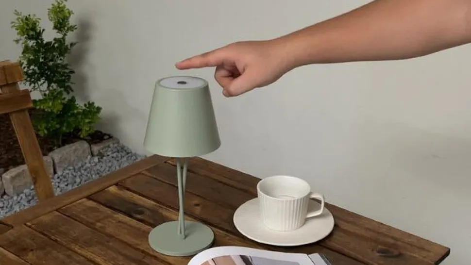 Lindby LED oplaadbare tafellamp Janea CROSS, groen, metaal