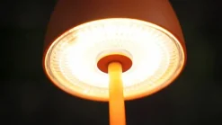 Lindby LED tafellamp Arietty, oranje, dimbaar, IP65