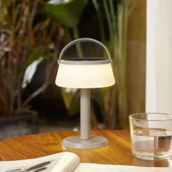 Lindby LED tafellamp Mikkel, beige, dimbaar, 7 cm