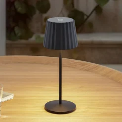 Lindby LED tafellamp op accu Esali, zwart, metaal, IP65