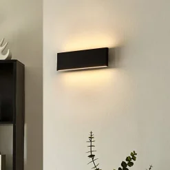 Lindby LED wandlamp Ignazia, 28cm, zwart, metaal, omhoog/omlaag