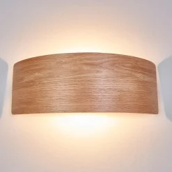 Lindby LED wandlamp Rafailia, breedte 33cm, hout, 3.000K