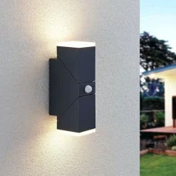 Lindby LED wandlamp Sally, 22 cm, antraciet, IP54, sensor