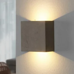 Lindby LED wandlamp Yva, grijs, beton, 13 x 13 cm, omhoog/omlaag