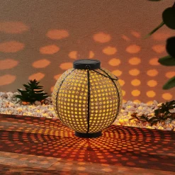 Lindby Lemark LED-lantaarn op zonne-energie, wereldbol, draagbaar