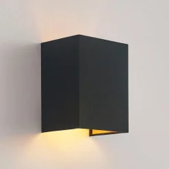 Lindby Lukani wandlamp, hoekig
