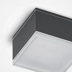 Lindby Mathea LED buiten plafondlamp, hoekig