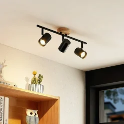 Lindby plafondlamp Xiomara, 3-lamps, 68 cm lang, hout