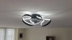 Lindby plafondventilator Lomata, zwart, stil, Ø 23 cm