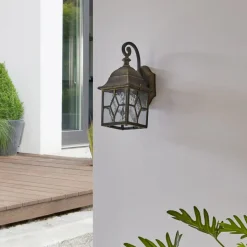 Lindby Purnima wandlamp in lantaarn-look