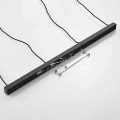 Lindby Shaima hanglamp, zwart, vier ringen