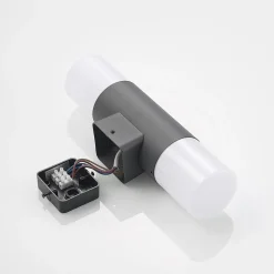 Lindby Tabyn buitenwandlamp, 2-lamps