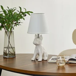 Lindby tafellamp Herry, wit, keramiek, hond, 46,5 cm hoog