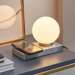 Lindby tafellamp Junis, nikkel, oplaadfunctie