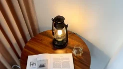 Lindby tafellamp Raisa, roestkleurig, metaal, lantaarn, E14