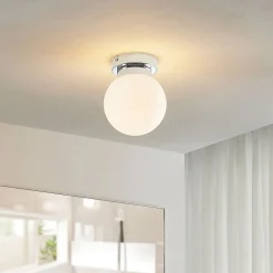 Lindby Tavino plafondlamp, bolvormige kap, chroom