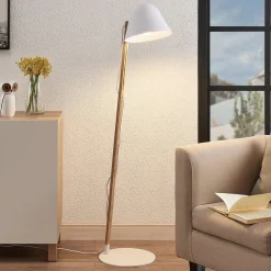 Lindby Tetja vloerlamp met houten paal, wit