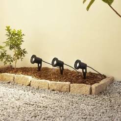 Lindby Thorgal grondspies lamp, Ø 9,8 cm, zwart, set van 3