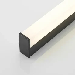 Lindby Ulisan LED badkamer wandlamp hoekig 58,8 cm