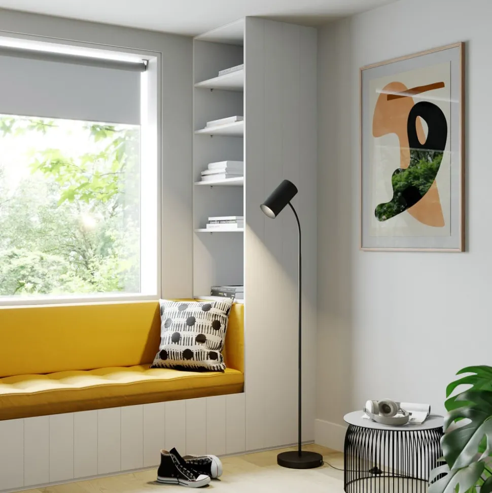 Lindby vloerlamp Karoli, zwart, 156cm, metaal, flexibele arm