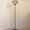 Lindby vloerlamp Lelia, rookgrijs, glas, metaal, 150 cm