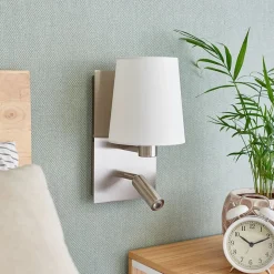 Lindby wandlamp Aiden, wit, nikkel, LED leeslampje