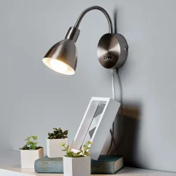 Lindby wandlamp Amrei, nikkelkleurig, 42cm, stekker, dimbaar
