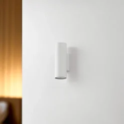 Lindby wandlamp Joffrey, 18 cm, wit, omhoog/omlaag, GU10