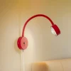 Lindby wandlamp Jyla, rood/wit, lens, 4200K, GX53, flexibele arm