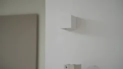 Lindby wandlamp Kay, wit, gips, 11,5 x 11,5 cm