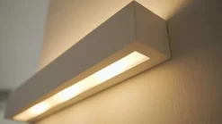 Lindby wandlamp Tjada, 51 cm, wit, gips, G9, overschilderbaar