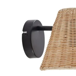Lindby wandlamp Zyralia, houtkleurig, rotan, 19,5 cm hoog