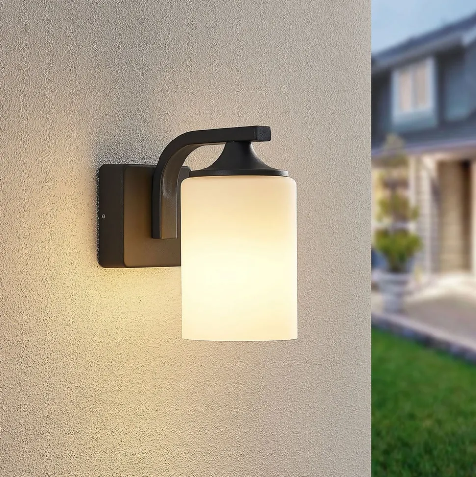 Lindby Yannis buitenwandlamp