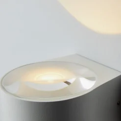 LOOM DESIGN Frey LED wandlamp IP65 2x6W wit