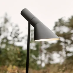 Louis Poulsen AJ Garden hoogte 95 cm voetplaat 827