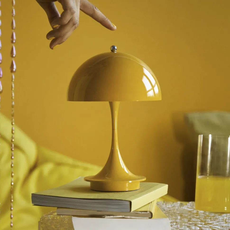 Louis Poulsen Panthella Portable 160 V3, ondoorzichtig geel
