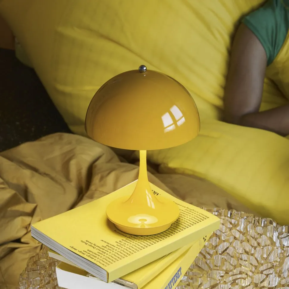 Louis Poulsen Panthella Portable 160 V3, ondoorzichtig geel