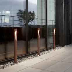 Louis Poulsen tuinpadverlichting Flindt, 927, corten 70 cm voet 24 V