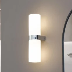 Lucande Basolo badkamer wandlamp, chroom, hoogte 31.5cm, glas, IP44